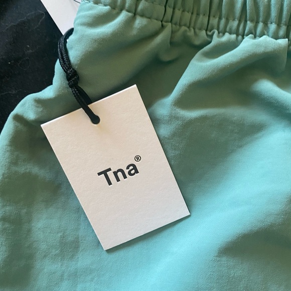 TNA ABEL 3” SHORTS - Picture 3 of 3